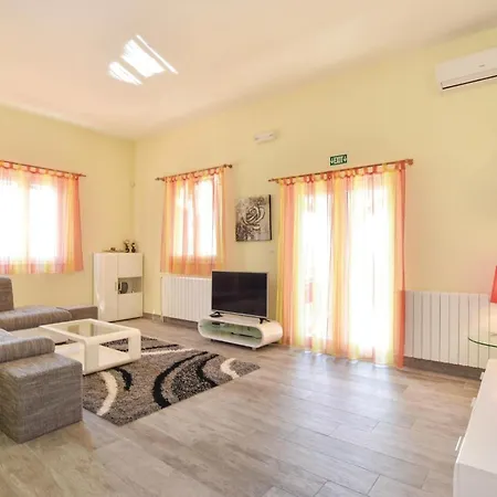 Holiday home Gorgeous In With Wifi