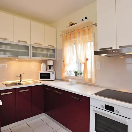 Holiday home Gorgeous In With Wifi *